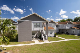 Kings Tree Apartments in Orange Park, FL - Building Photo - Building Photo