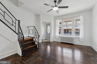 127 W Albanus St in Philadelphia, PA - Building Photo - Building Photo
