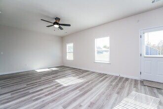 428 Egret Ct in Jefferson, GA - Foto de edificio - Building Photo