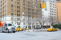 15 Park Avenue in New York, NY - Foto de edificio - Building Photo