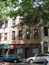 211 Nassau Ave in Brooklyn, NY - Building Photo - Building Photo