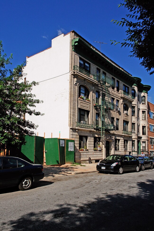 310 E 12th St