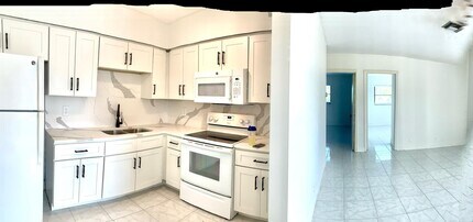 260 NW 19th St in Boca Raton, FL - Building Photo - Building Photo