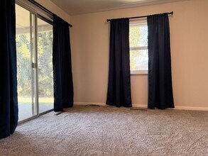 1112 Abbey Cir in Boise, ID - Building Photo - Building Photo