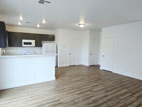 1928 Salvation St in Las Vegas, NV - Building Photo - Building Photo