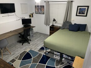 3505 Fallon St, Unit B14 in Bozeman, MT - Foto de edificio - Building Photo