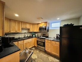 88 Park Ave, Unit A Apartamentos