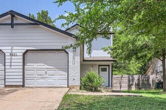 9201 Sedgemoor Trail in Austin, TX - Building Photo - Building Photo