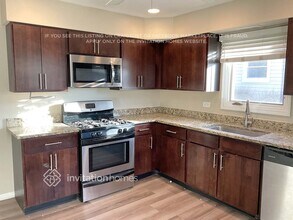 5935 Essex Rd in Oak Forest, IL - Building Photo - Building Photo