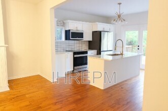 239 E Mithoff St in Columbus, OH - Building Photo - Building Photo