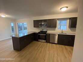 12 A Diamond Dr in Barnegat Township, NJ - Building Photo