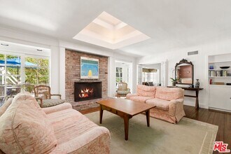 1456 Roscomare Rd in Los Angeles, CA - Building Photo - Building Photo