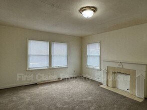 1904 NE 25th St in Oklahoma City, OK - Building Photo - Building Photo