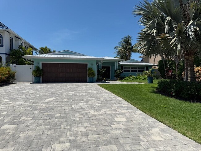 property at 24 E Pelican St