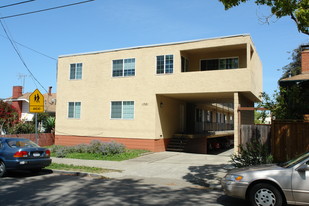 1321 Addison St Apartments