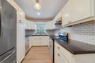 159 Burks Cir in Winter Park, FL - Building Photo - Building Photo