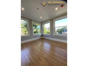 50 E Clinton St in New Bedford, MA - Building Photo - Building Photo