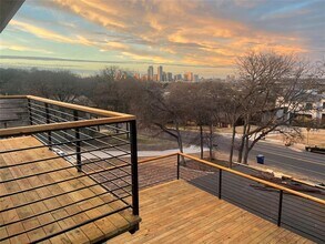 1905 Woodland Ave in Austin, TX - Building Photo - Building Photo