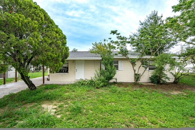 property at 746 Detour Rd