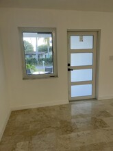 235 NW 3rd Ct in Boca Raton, FL - Building Photo - Building Photo