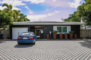 1734 NE 20th Ave in Fort Lauderdale, FL - Building Photo