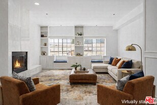 850 N Poinsettia Pl in Los Angeles, CA - Building Photo