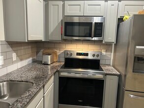 2273 W Echo Ln in Phoenix, AZ - Building Photo - Building Photo