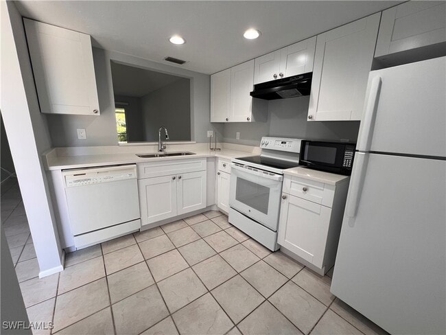 property at 1017 Pine Isle Ln