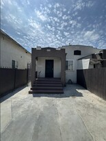 1234-1236 Rolland Curtis Pl in Los Angeles, CA - Building Photo