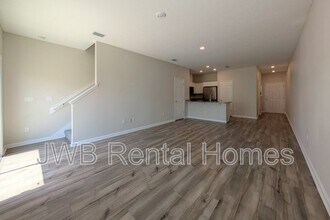 9850 Fiddleback Ln in Jacksonville, FL - Building Photo - Building Photo