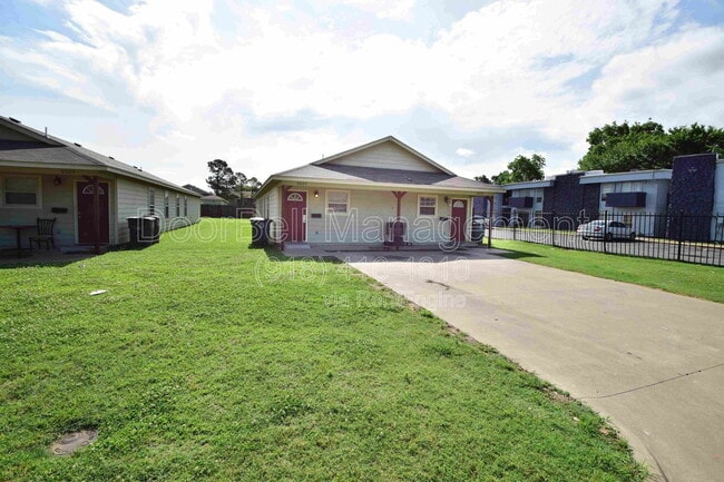 property at 6022 S Newport Ave