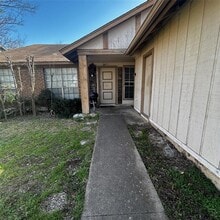 6603 Deatonhill Dr in Austin, TX - Building Photo - Building Photo