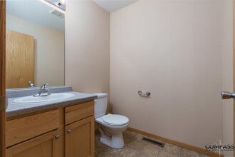 2929 Eldorado Blvd in Eau Claire, WI - Building Photo - Building Photo