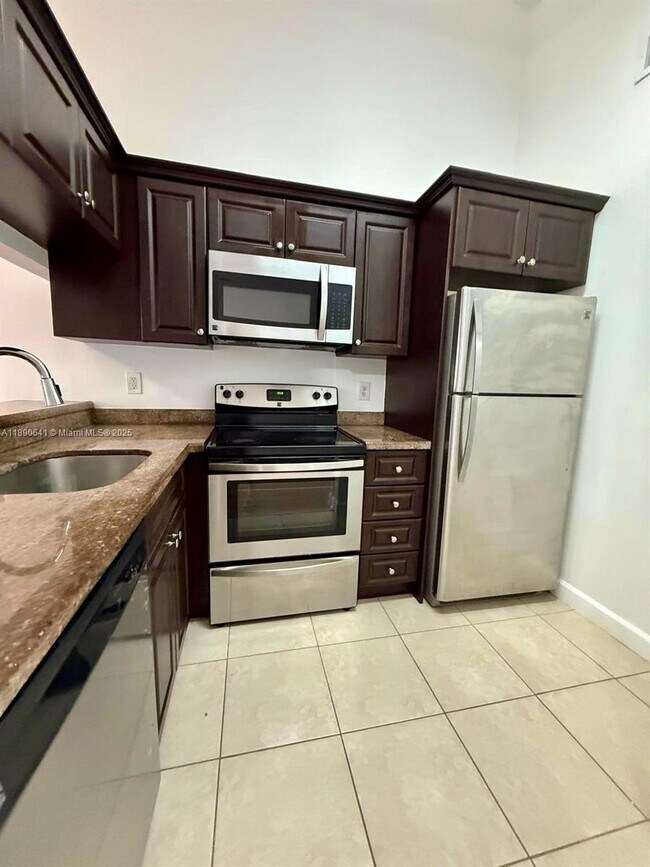 4202 Glenmoor Dr in West Palm Beach, FL - Building Photo - Building Photo