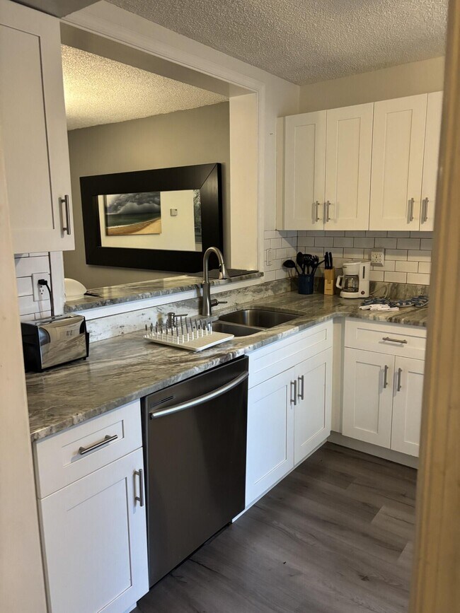 5048 Heatherhill Ln in Boca Raton, FL - Building Photo - Building Photo