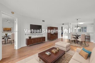 7711 Trent Dr in Tamarac, FL - Building Photo