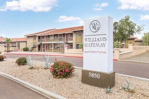 Williams Gateway Apartments in Gilbert, AZ - Building Photo