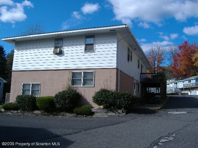 523-525 Winola Rd in Clarks Summit, PA - Building Photo - Building Photo