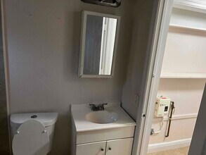 765 NE 126th St in North Miami, FL - Building Photo - Building Photo