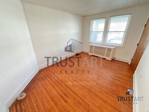 148 W Spencer St in Philadelphia, PA - Building Photo - Building Photo