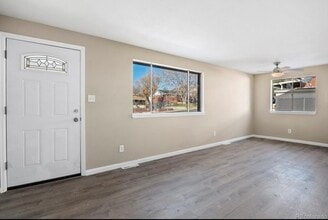 804 Xavier St, Unit A in Denver, CO - Building Photo - Building Photo