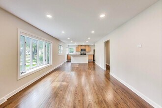 950 N Haddow Ave in Arlington Heights, IL - Building Photo - Building Photo