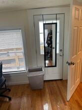 527 E 3rd St, Unit 2R in Boston, MA - Building Photo - Building Photo