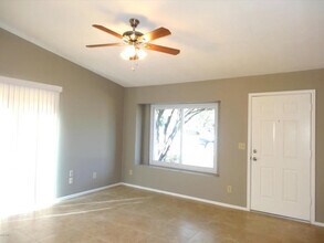 5135 E Evergreen St in Mesa, AZ - Building Photo - Building Photo