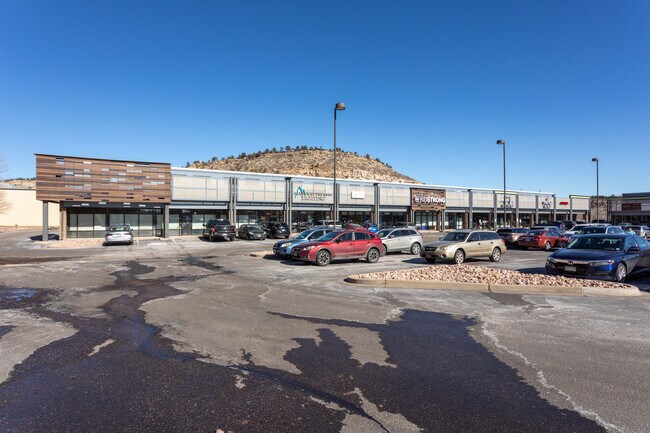 Stillwater Crystal Springs in Colorado Springs, CO - Foto de edificio - Building Photo