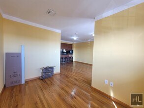 442 Sapphire St-Unit -3 in Brooklyn, NY - Building Photo - Building Photo