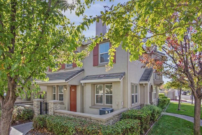 4059 Innovator Dr-Unit -UNIT 8102 in Sacramento, CA - Building Photo - Building Photo