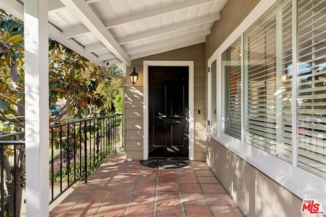 11244 Homedale St in Los Angeles, CA - Building Photo - Building Photo