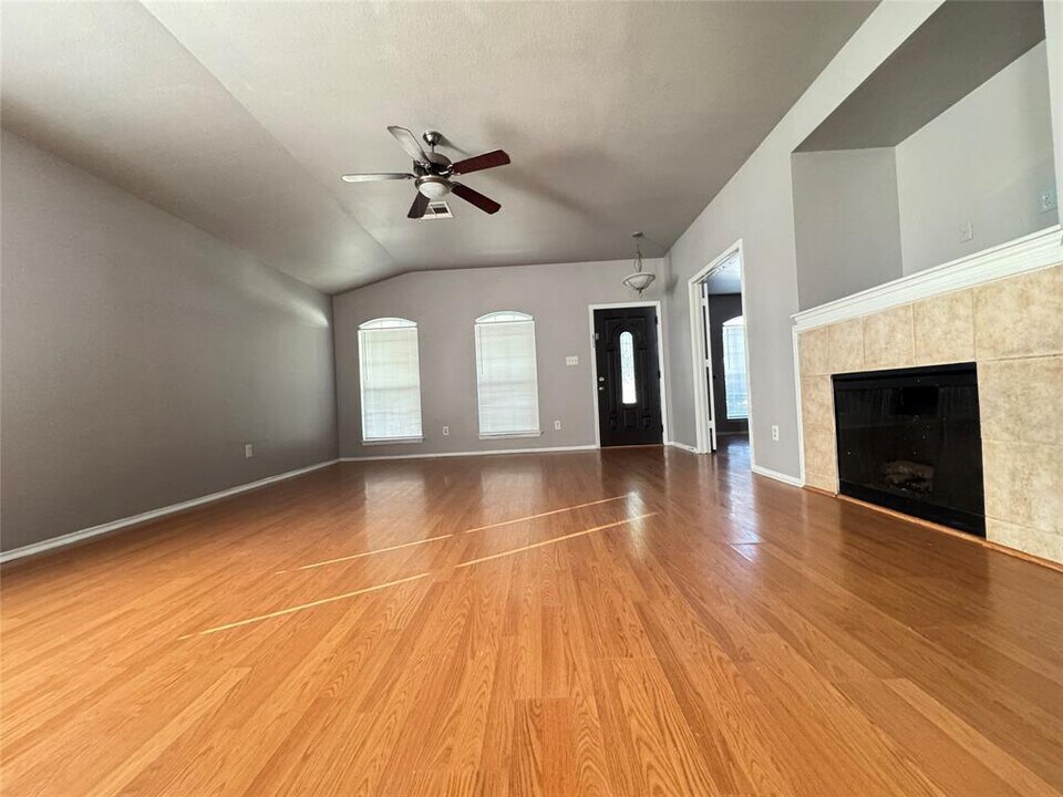 1412 Vanilla Bean Dr in Pflugerville, TX - Building Photo