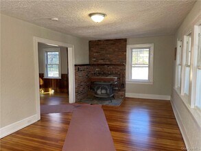 7 Bonnie Brae Ave in Granite Springs, NY - Building Photo - Building Photo